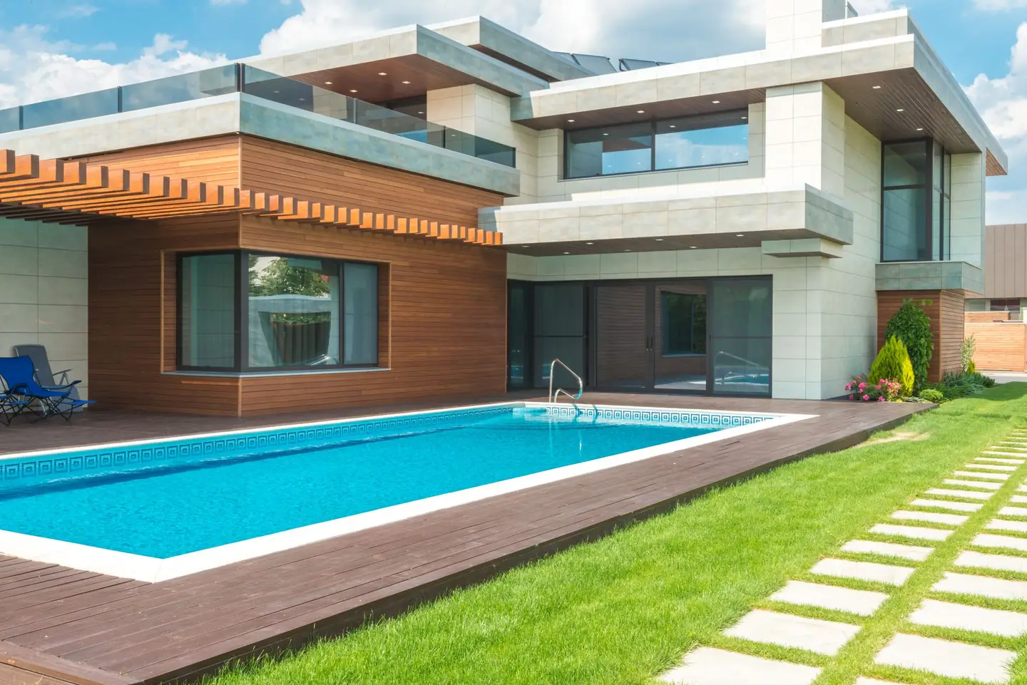 Swimming pool built in Leura, NSW